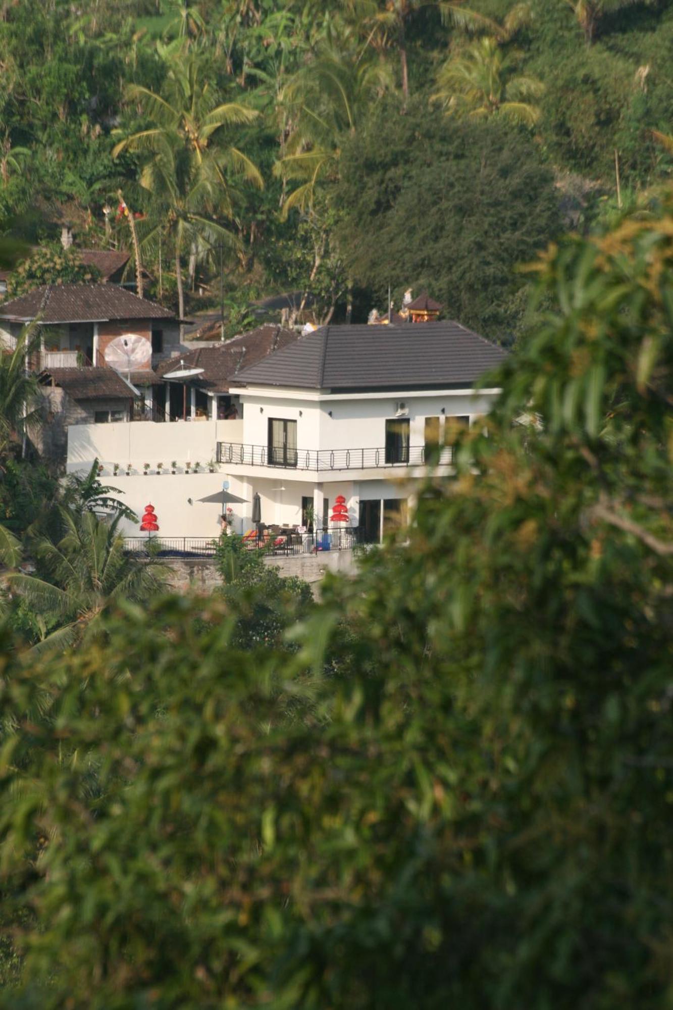 Rumah Riang Mayong Exterior photo
